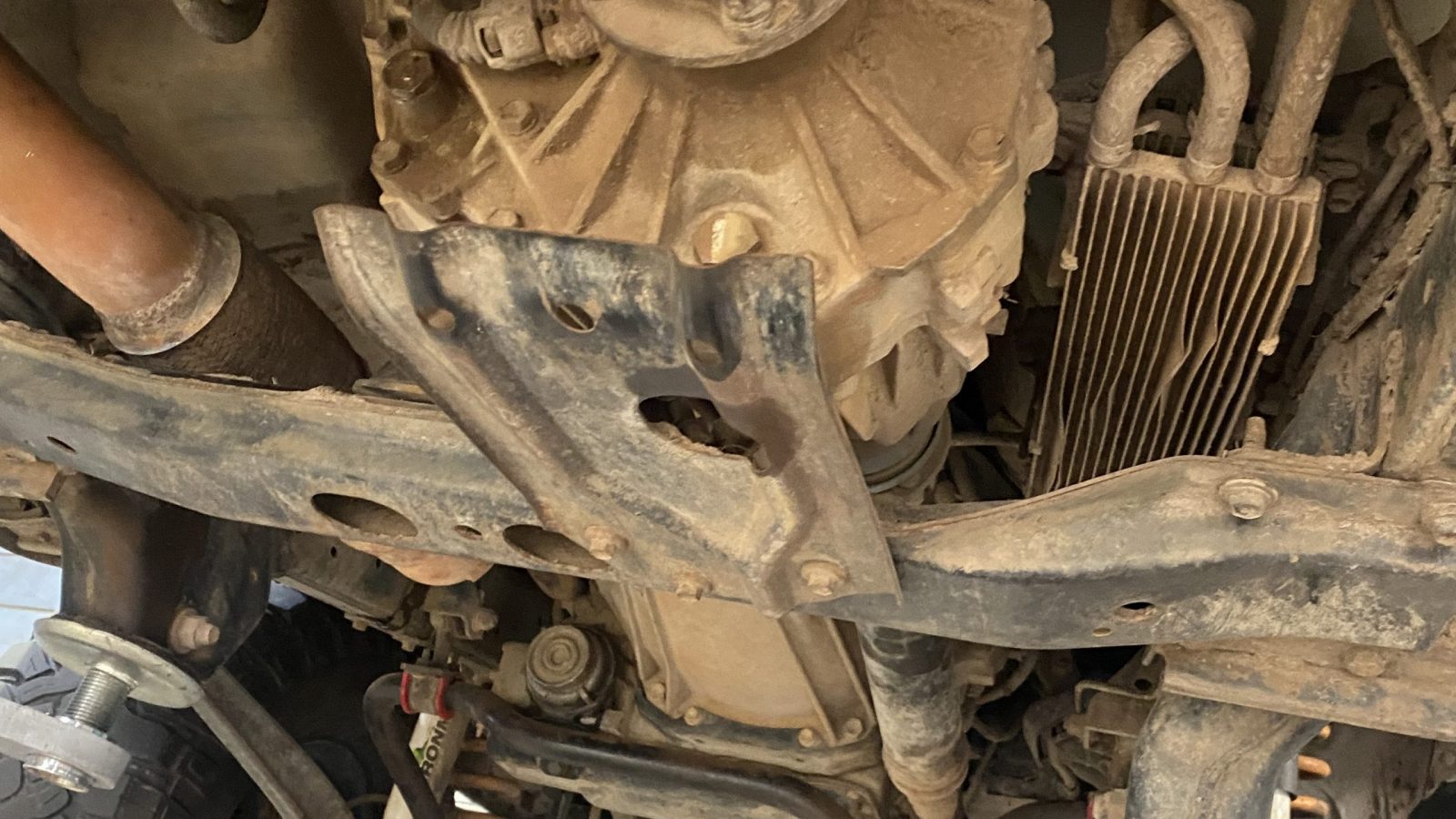 Landcruiser underside L